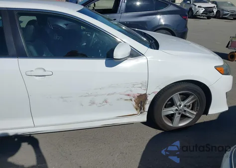 2014 Toyota Camry Se из США, поврежденный, VIN 4T1BF1FK9EU833765